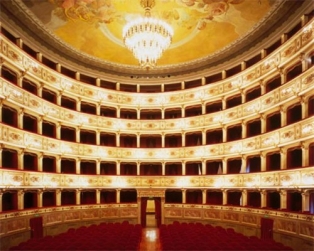 teatro_dell_aquila